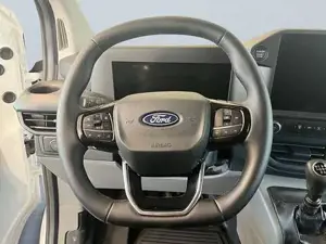 Ford Transit Bild 9