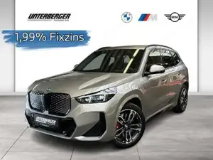 BMW iX1 eDrive20 1,99% Fixzinsaktion M Sportpaket Head-Up DAB