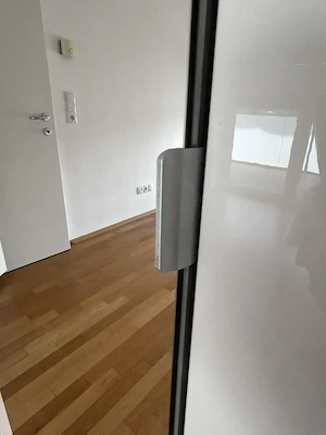 PAX IKEA dreiteilig mit Spiegeltür Bild 2