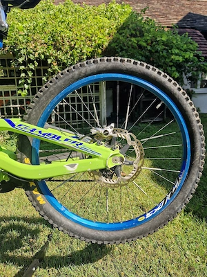Scott Gambler 10 Downhill 26" Größe S   Marzocchi 380 C2R2 Ti   XT Bild 2