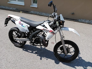 Rieju MRT 50 (Baujahr 2014) - Top Zustand & NEU vorgeführt bis 07 2027! Bild 2