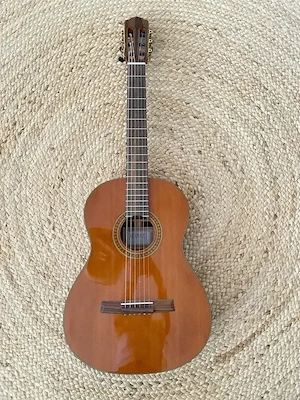 Gitarre 3 4