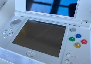 Nintendo 3DS XL  Bild 3