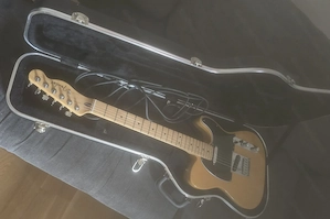 Fender Stratocaster neu Bild 6