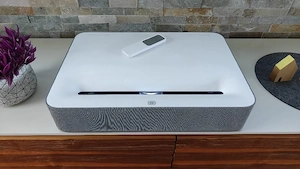 4K UST Laser Beamer + CLR-Leinwand Bild 3