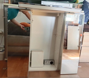 Spiegelschrank für Badezimmer mit Beleuchtung 