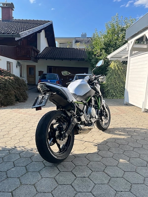 Kawasaki Z650 ABS - Weiß - EZ 04.2017 Bild 3