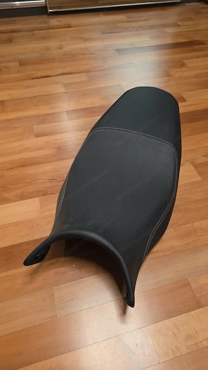 Yamaha Tracer Sitzbank Bild 2