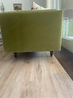Stylisches Sofa Couch in außergewöhnlicher Farbe   2 m breit Bild 4
