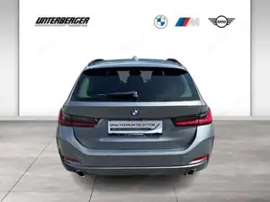BMW 320xd er 320d xDrive Touring G21 B47 Head-Up Bild 5