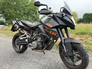 ktm 990 smt Bild 3
