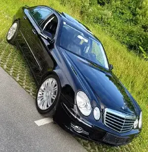 Mercedes E320 CDI V6 Avantgarde  Bild 8