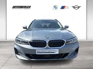 BMW 320xd er 320d xDrive Touring G21 B47 Head-Up Bild 4
