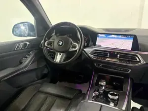 BMW X5 Bild 8