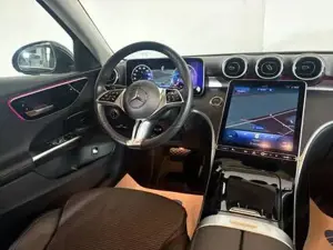 Mercedes-Benz C-Klasse Bild 8