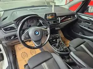 BMW 216 Bild 13