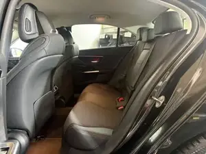 Mercedes-Benz C-Klasse Bild 11