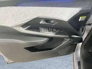 Peugeot 3008 Bild 12