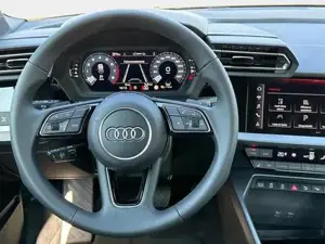 Audi A3 Sportback Basis ACC+KAMERA+SHZ+LED+16'LM+APP 35 TFSI 110 ... Bild 8