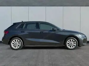 Audi A3 Sportback Basis ACC+KAMERA+SHZ+LED+16'LM+APP 35 TFSI 110 ... Bild 5