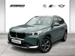 BMW X1 xDrive20d Anhängerkupplung // Komfortzugang // adapt. LED Scheinwerfer