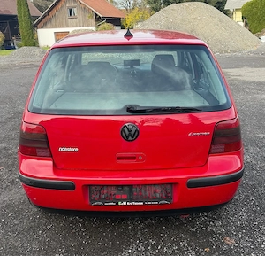 VW Golf 4 1.9 TDI 4Motion   100 PS, Allrad, , top gepflegt Bild 5