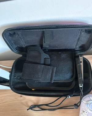 Nintendo Switch OLED Modell mit 2Pro ControllersSpielen & Zubehör Bild 5