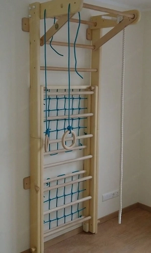 Sprossenwand aus Fichte, massive Bauweise,  von Kidsmont  Bild 2