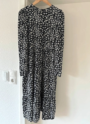 Kleid von H&M