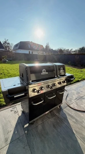 Broil King Regal 690 XL Black Gasgrill   kaum genutzt, Topzustand Bild 3
