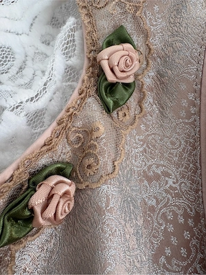 Country Line Dirndl Gr. 44 mit Spitzenschürze & Dirndlbluse   Taupe Mint Bild 2