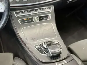 Mercedes-Benz E 300 Bild 15