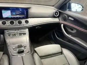 Mercedes-Benz E 300 Bild 14