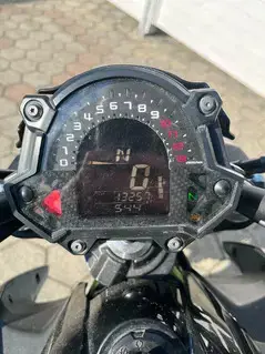 Kawasaki Z650 ABS - Weiß - EZ 04.2017 Bild 4