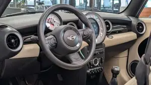 MINI Cooper Bild 9