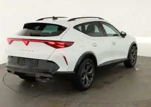 Cupra Formentor 1.5 eTSI 110 kW DSG, Matrix, AHK, Navi, AreaVie... Bild 2
