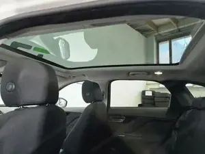 Jaguar F-Pace Bild 11