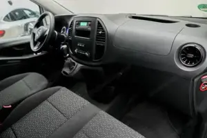 Mercedes-Benz Vito 110 CDI Kasten Lang Bild 7
