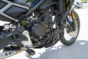 CFMoto 450 MT Bild 9