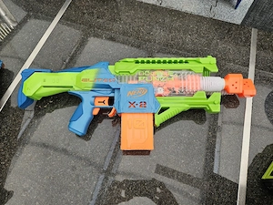NERF Sammlung zu verkaufen Bild 3