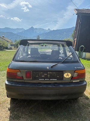 Toyota Starlet - Erstzulassung 1992 Bild 2
