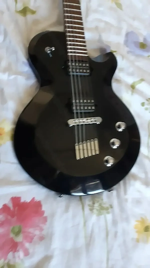 Yamaha AES 820 Bild 4