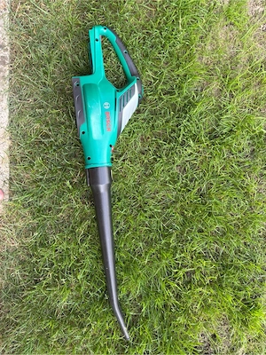 osch 36V Akku-Gartenset: Rasenmäher AdvancedRotak 36-750 + Laubbläser + 2x Akku + Schnellladegerät Bild 5