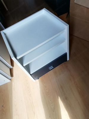 Jugendzimmer in Weiss-Schwarz Bild 7