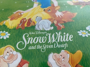 Disney Schneewittchen Bild  Wandbild mit Rahmen Bild 3
