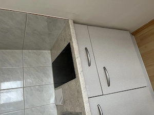 Einzimmerwohnung zu vermieten  Bild 2