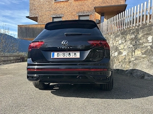 VW Tiguan R-Line 4-motion DSG Black Style Bild 3