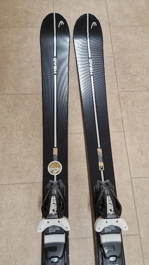 Gebrauchte Ski mit Bindung Bild 2