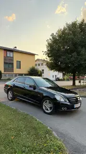 Mercedes-Benz E 220 CDI Automatik   gepflegter Zustand Bild 4