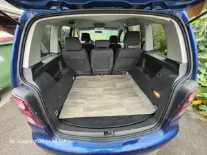 VW Touran Bj 2009 Bild 3